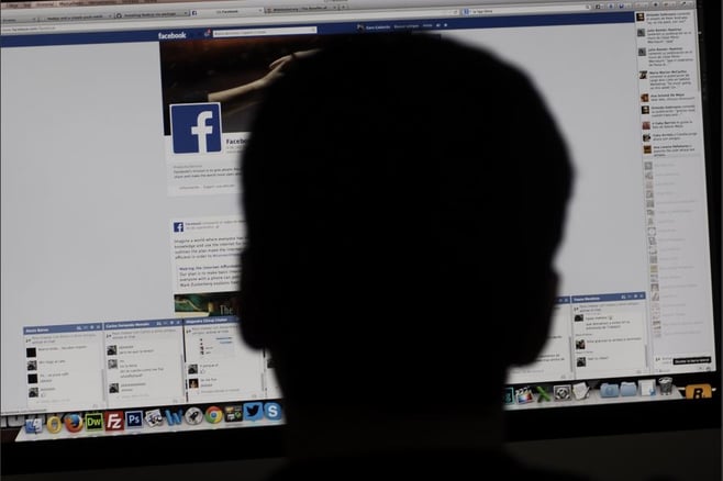 El secuestro de perfiles en redes sociales puede ser un arma política